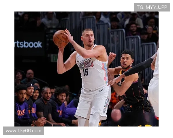 新赛季西部竞争激烈快船掘金实力提升令人期待